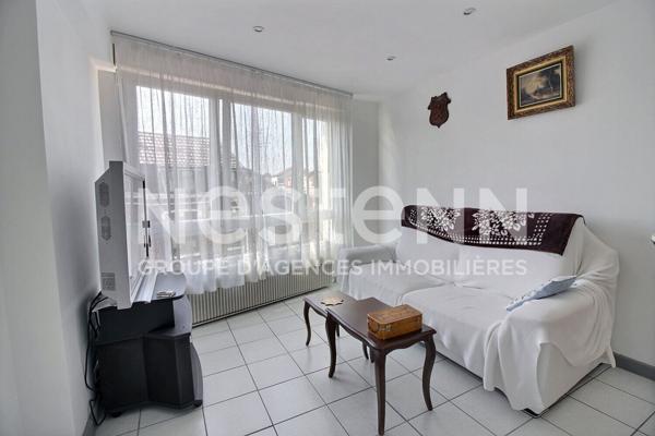 Appartement Lille de type 4 - garage - remise - lumineux