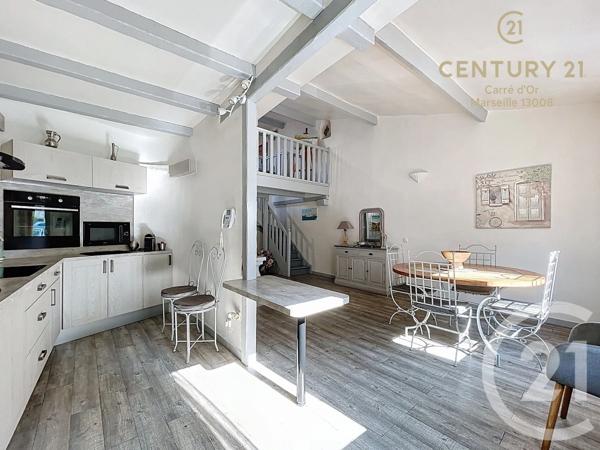 Appartement F3 à vendre  3 pièces - 77,15 m 2   MARSEILLE  - 13010