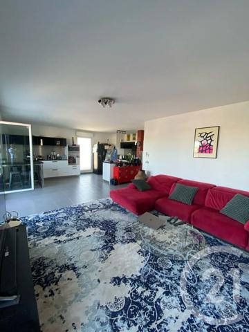 Appartement F3 à vendre  3 pièces - 77,15 m 2   MARSEILLE  - 13010