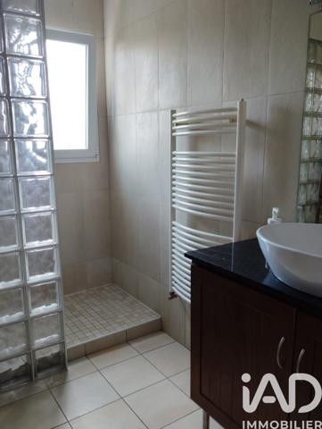 Maison à vendre 8 pièces 222 m² Andrézieux-Bouthéon