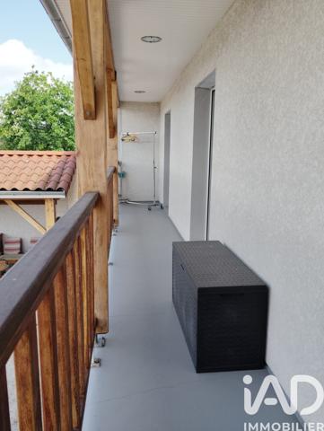 Maison à vendre 8 pièces 222 m² Andrézieux-Bouthéon