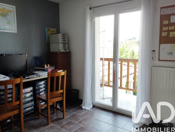 Maison à vendre 8 pièces 222 m² Andrézieux-Bouthéon