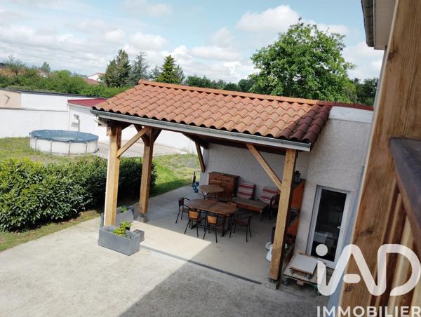 Maison à vendre 8 pièces 222 m² Andrézieux-Bouthéon