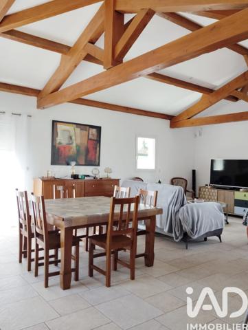 Maison à vendre 8 pièces 222 m² Andrézieux-Bouthéon