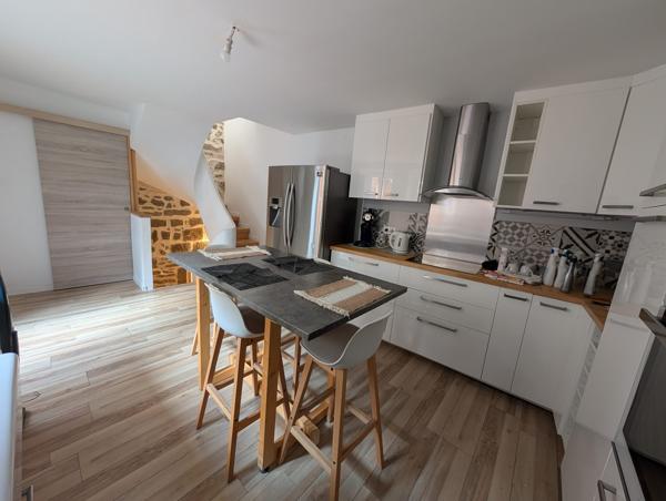 Maison de village de charme à  Vias (34)