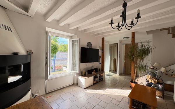 Maison à vendre    3 pièces •  Noiseau