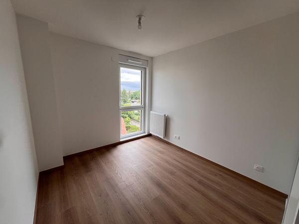 Appartement Bordeaux 3 pièce(s) 66.24 m2