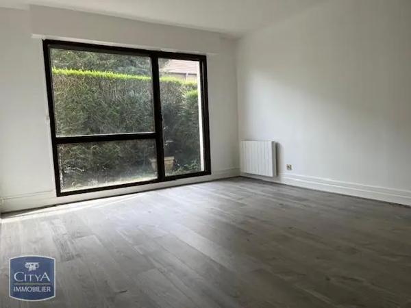 Appartement à louer 2 pièces 50.78m² Dijon (21000)
