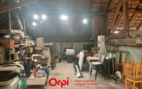 Immeuble à vendre    1 pièce •  La Broque