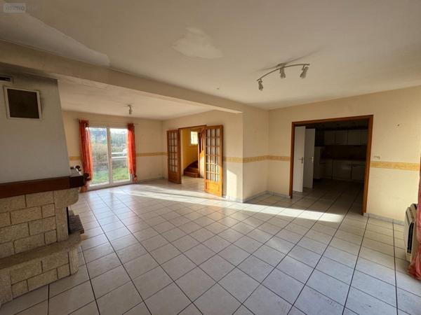 Maison à vendre à Châteaulin dans le Finistère (29150), ref : 1001404