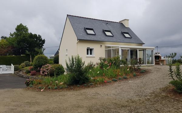 Maison à vendre    5 pièces • 95 m2 Bourbriac