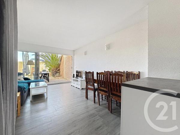 Maison à vendre  3 pièces - 58,50 m 2   LE CAP D AGDE  - 34