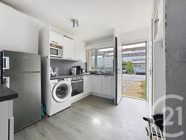 Maison à vendre  3 pièces - 58,50 m 2   LE CAP D AGDE  - 34