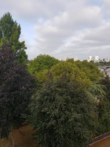 Appartement  4 pièce(s) 79 m2 en Vente à Terme Occupée