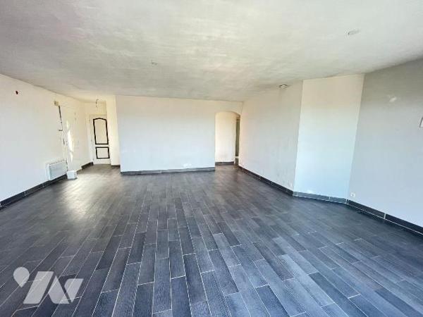 A vendre - Sainte-Tulle (04) - Alpes de Haute Provence : Villa d'env 98,68 m² de plain-pied com...