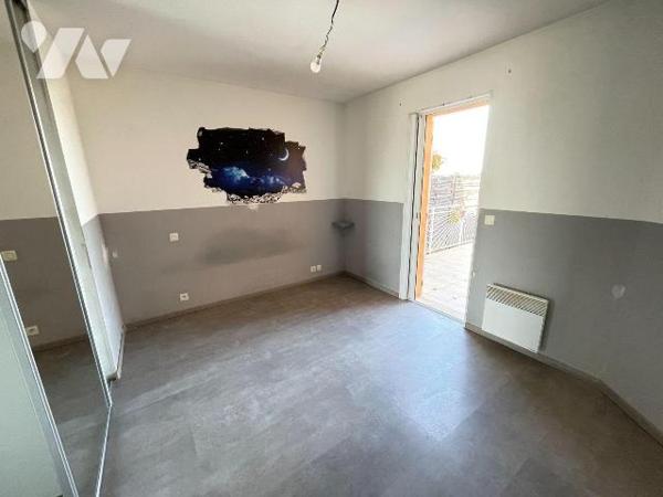 A vendre - Sainte-Tulle (04) - Alpes de Haute Provence : Villa d'env 98,68 m² de plain-pied com...
