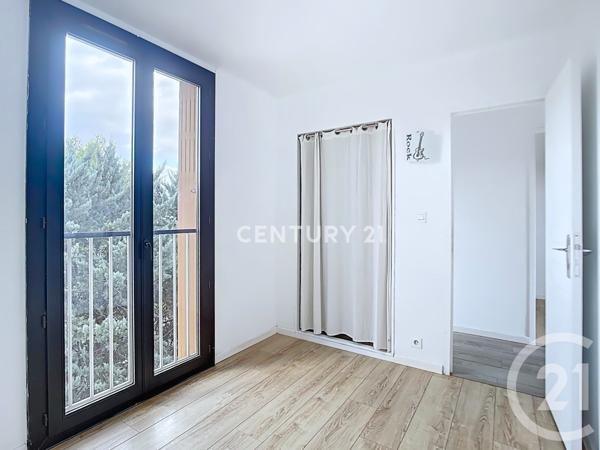 Appartement F3 à vendre  3 pièces - 62 m2 AUBAGNE - 13