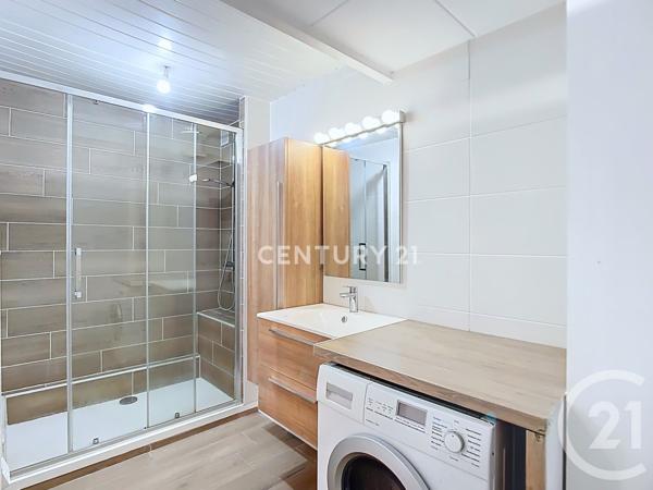 Appartement F3 à vendre  3 pièces - 62 m2 AUBAGNE - 13