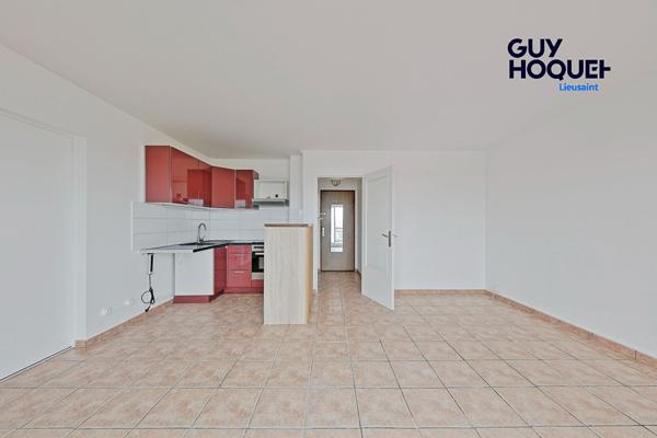 2 pièces - Terrasse - Parking - Cave - Ascenseur