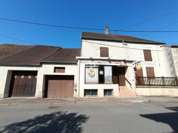 Maison - Vendu - 244 m² - ROLAMPONT | The Door Man