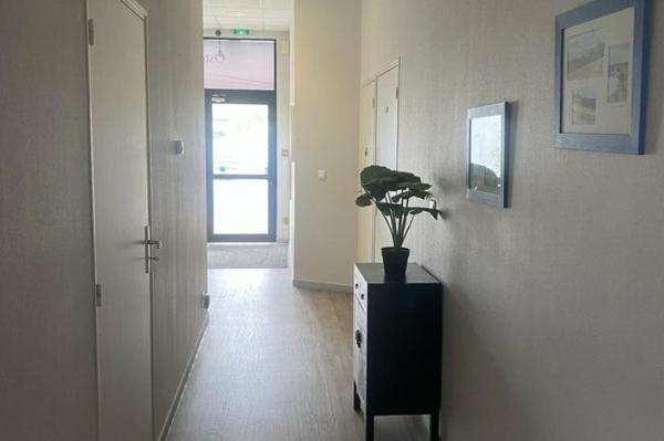 Vente - BUREAUX 70.5 m 2