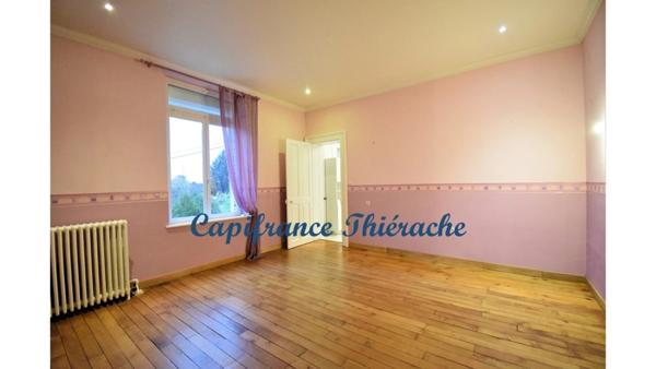 Dpt Aisne (02), sur Hirson, à vendre maison bourgeoise et dépendances sur une terrain de 1492m²