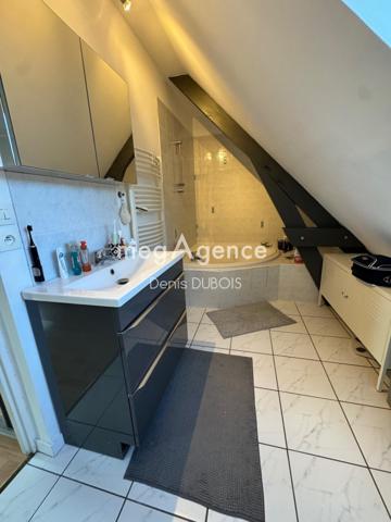 Maison à VALFRAMBERT, 61250 - 6 pièces 140m²