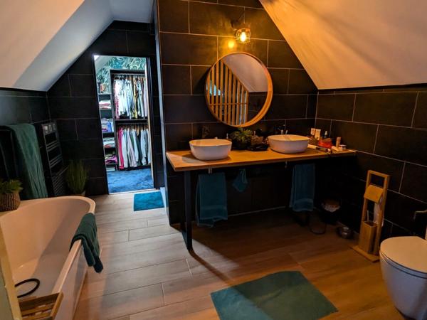 SEMI PLAIN PIED INDIVIDUEL AVEC PISCINE