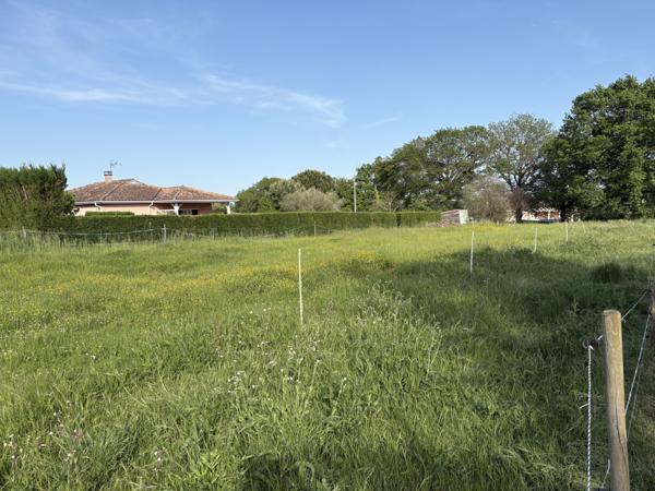 Mauvezin (32120) Exclusivité : terrain constructible de 1134m2