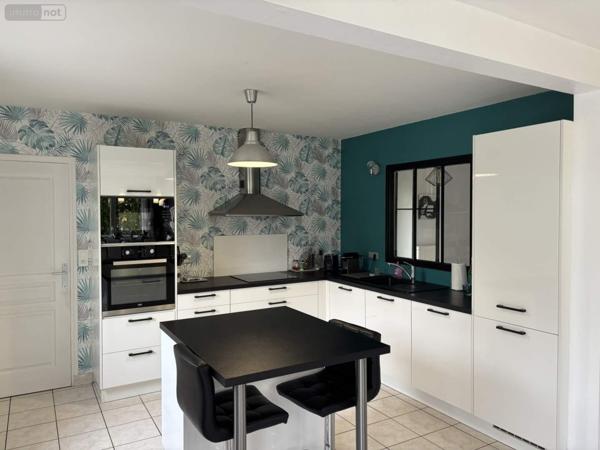 Maison à vendre à Le Folgoët dans le Finistère (29260), ref : 046/1812