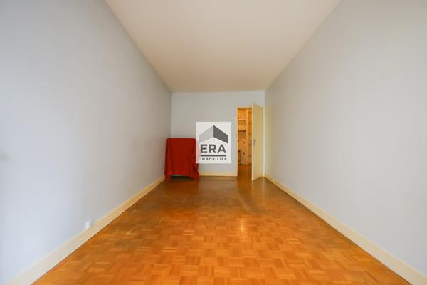Appartement Paris 2 pièce(s) 58 m2 avec balcons