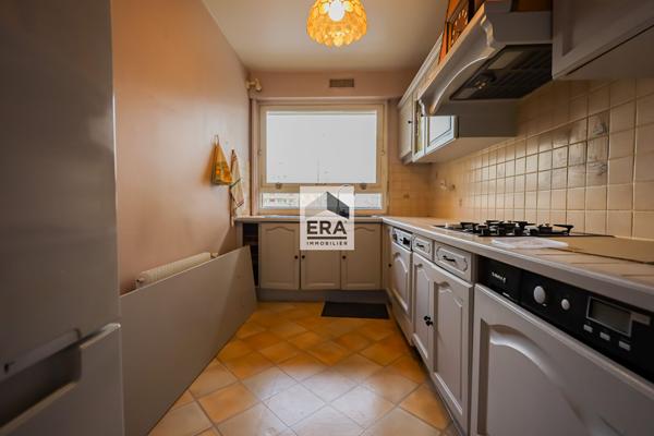 Appartement Paris 2 pièce(s) 58 m2 avec balcons