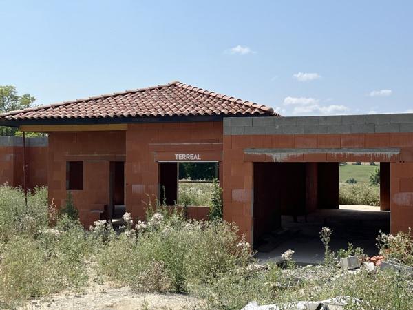 Maison à vendre |  Nizas |  4 pièces | 122 m²