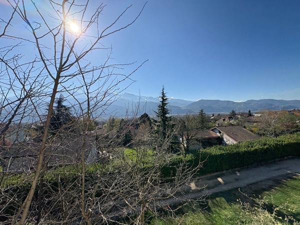 Appartement Saint-Ismier 54.0 m2