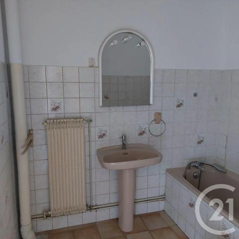 Appartement F3 à vendre  3 pièces - 105 m 2   ST ETIENNE  - 42
