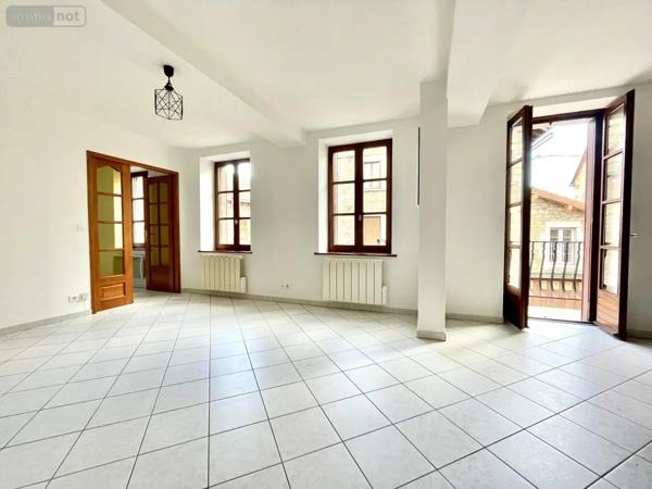Location - Appartement Le Malzieu-Ville 48140 70 m 2 70 m 2