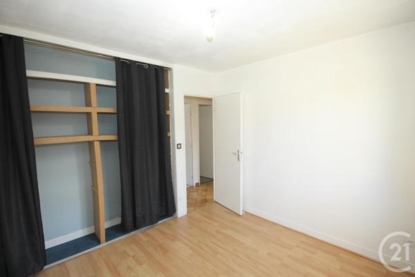 Maison à vendre  4 pièces - 90,19 m2 ST JEAN DE LA RUELLE - 45