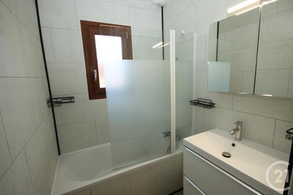 Maison à vendre  4 pièces - 90,19 m2 ST JEAN DE LA RUELLE - 45