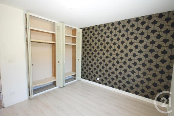 Maison à vendre  4 pièces - 90,19 m2 ST JEAN DE LA RUELLE - 45