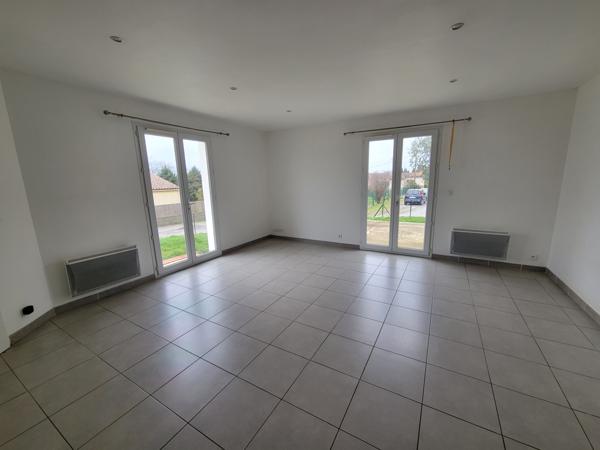 Belle villa avec jardin et garage, proche commodité Villepinte (11150)