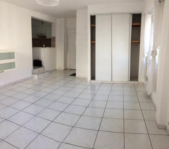 Appartement à louer    3 pièces •  Dammartin-en-Goële