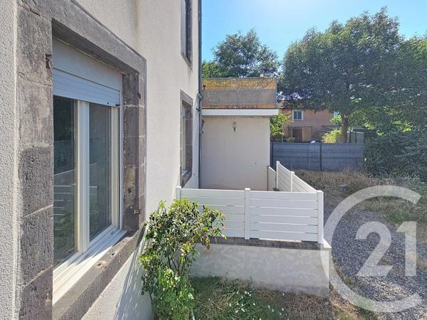 Appartement F2 à vendre  2 pièces - 55,60 m 2   GERZAT  - 63