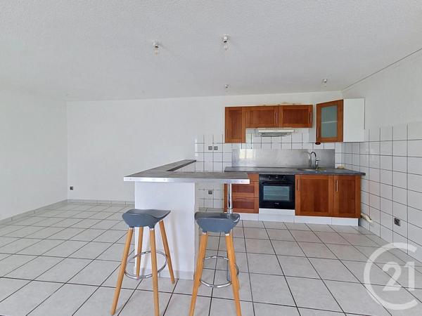 Appartement F2 à vendre  2 pièces - 55,60 m 2   GERZAT  - 63