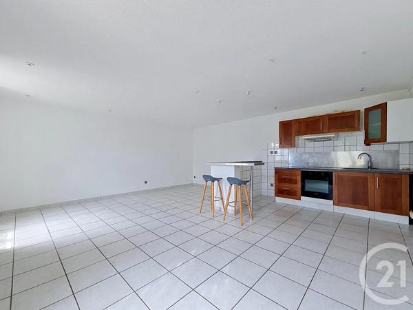 Appartement F2 à vendre  2 pièces - 55,60 m 2   GERZAT  - 63