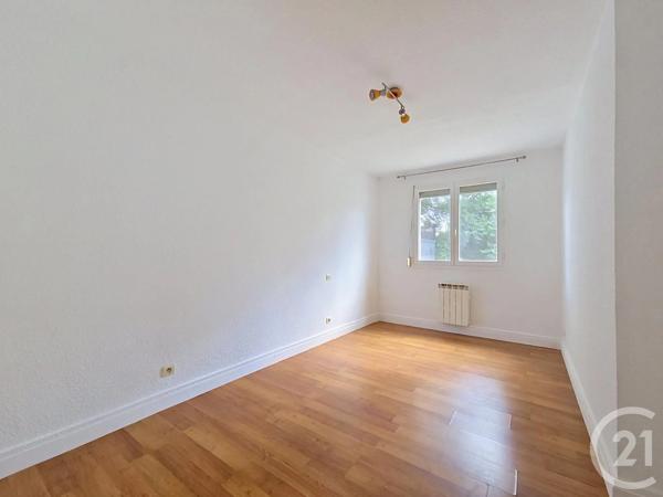 Appartement F2 à vendre  2 pièces - 55,60 m 2   GERZAT  - 63