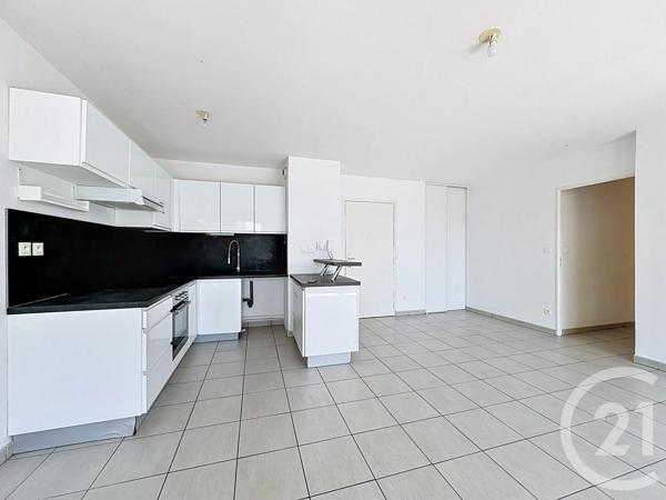 Appartement F4 à vendre  4 pièces - 74,66 m 2   FEYZIN  - 69