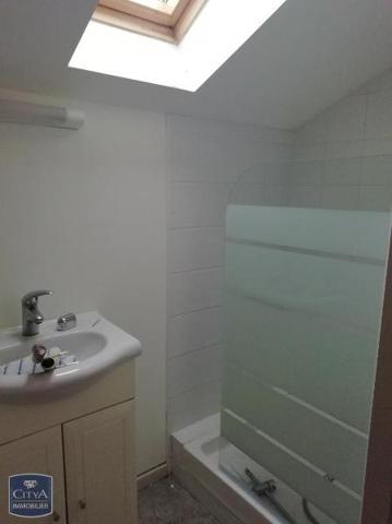 Location appartement Pau (64) 1 pièce 15.6m²