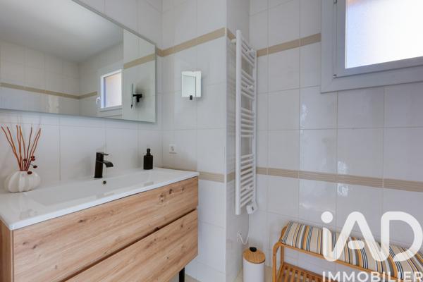 Appartement à vendre 4 pièces 77 m² Bandol