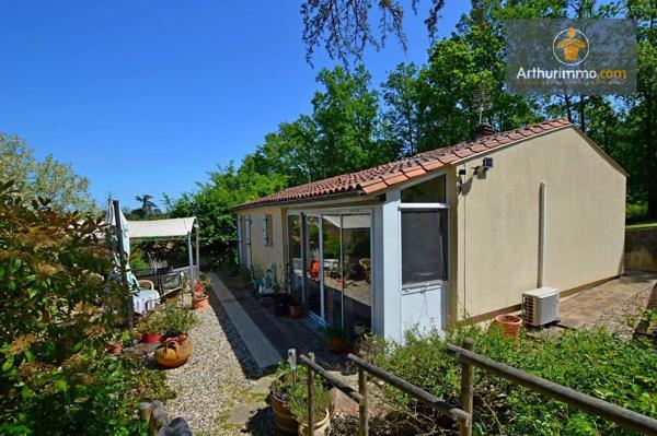 Vente                                                      Maison
                        
                     2 pièces                      45 m2                     à Duras