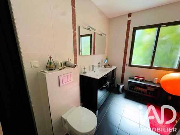 Maison à vendre 5 pièces 201 m² Millau